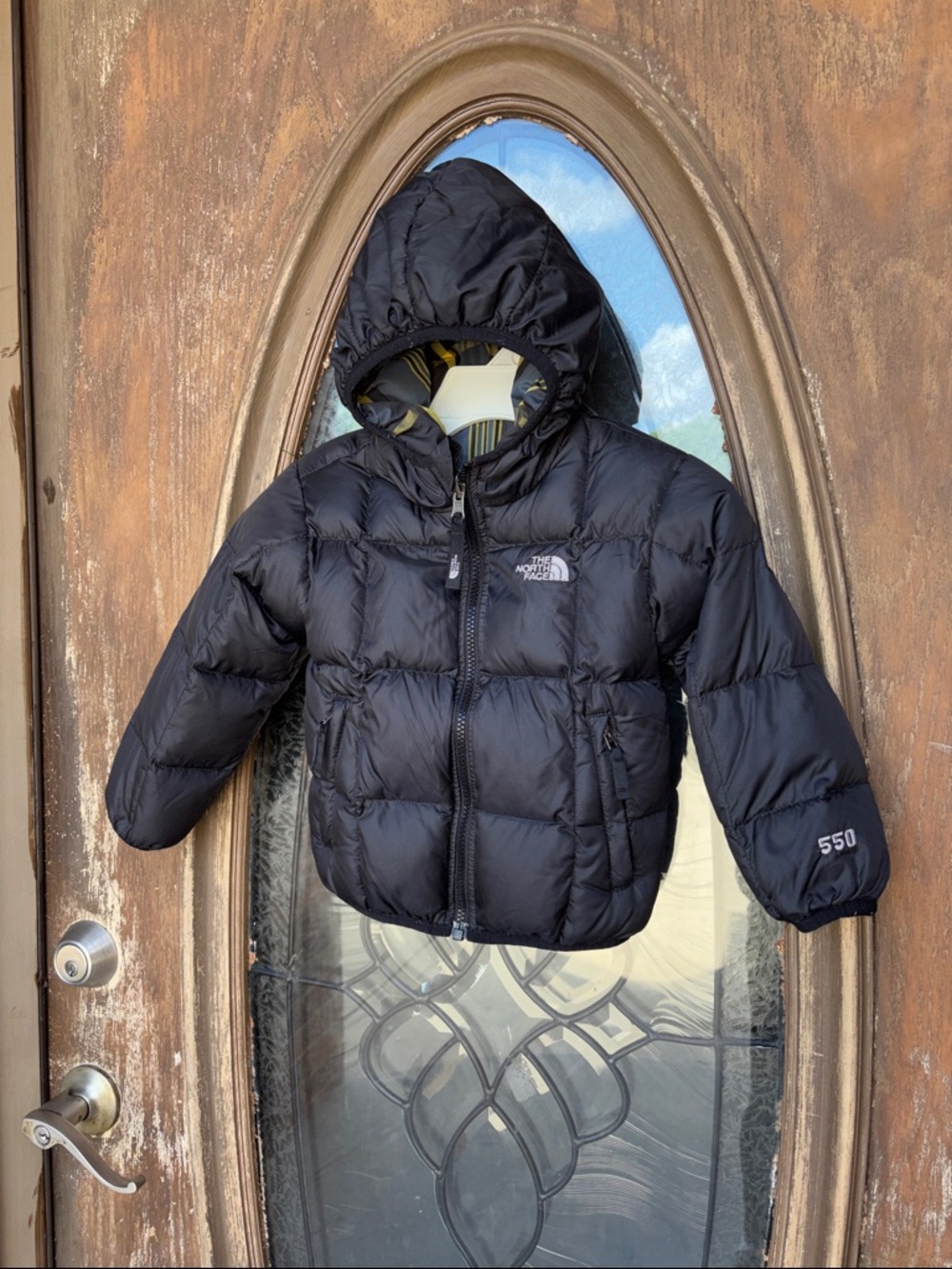 The Notth Face 550 Reversible Puffer Coat!  12-18 months